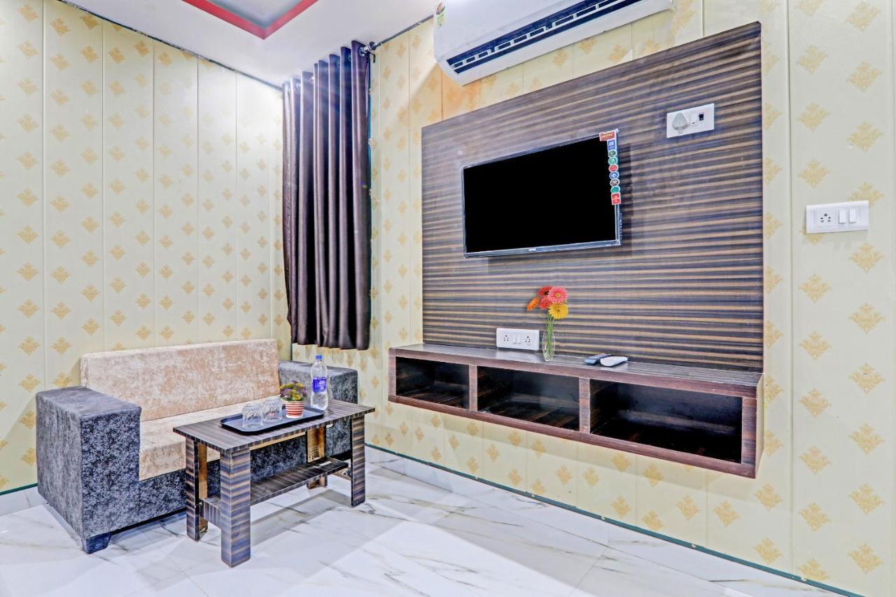 Hotel Capital O Sl Galxy Kanpur Zewnętrze zdjęcie